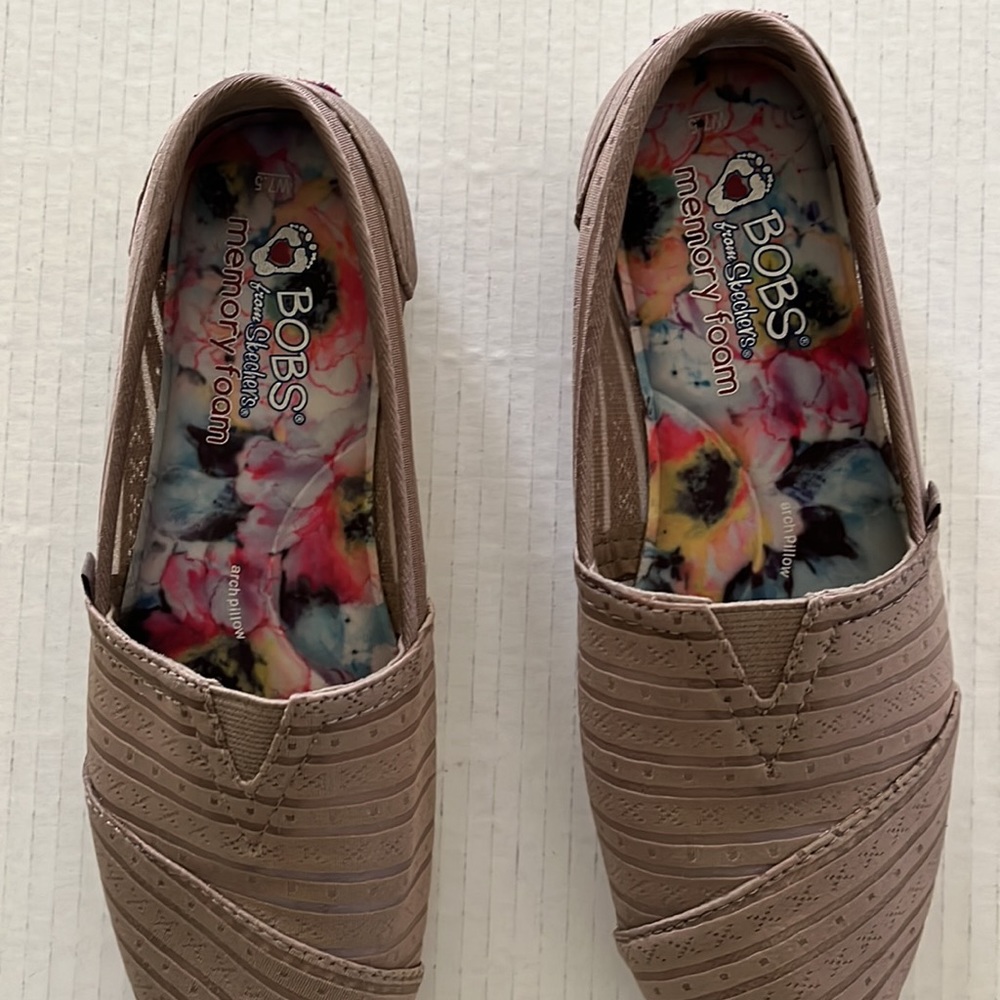 Used BOBS from Skechers